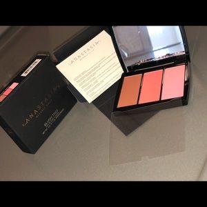 Anastasia Beverly Hills Blush trio